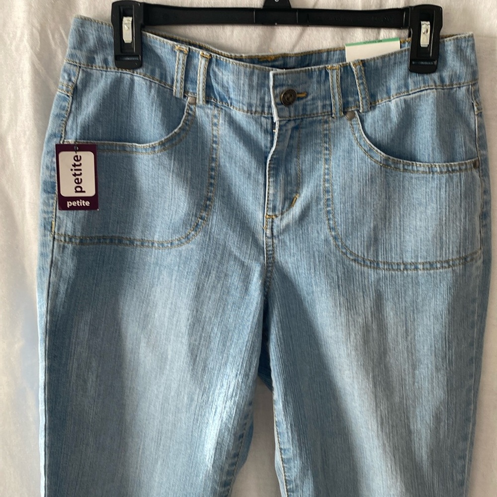 New Capris size 8